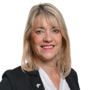 Ansprechpartner Ihrer Geschäftsstelle Andrea Holdenried