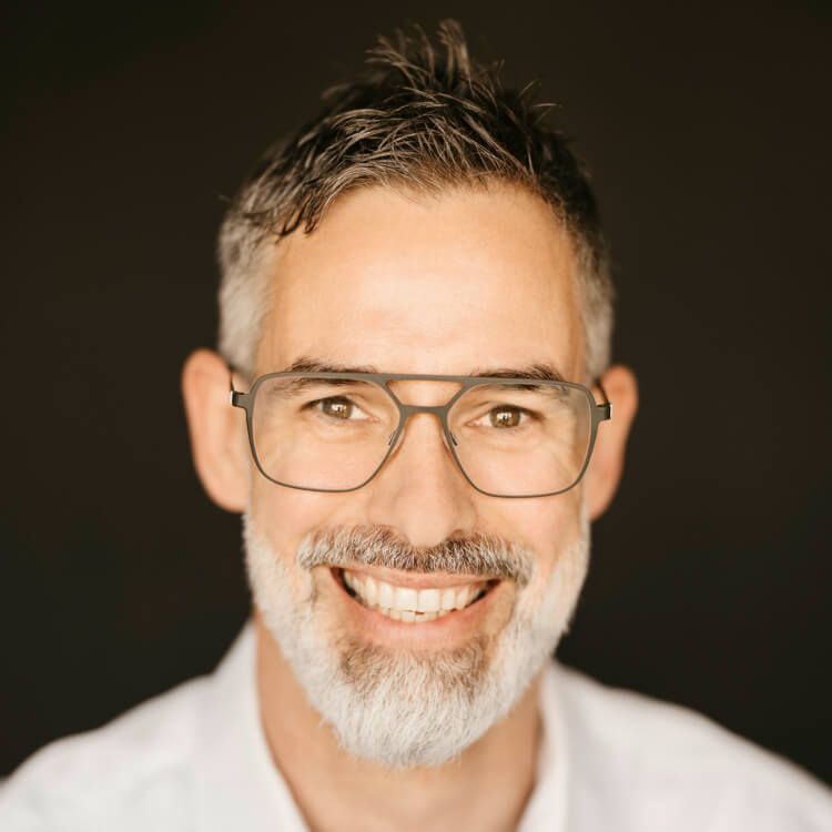 Ansprechpartner Ihrer Geschäftsstelle Mike Lichteveld
