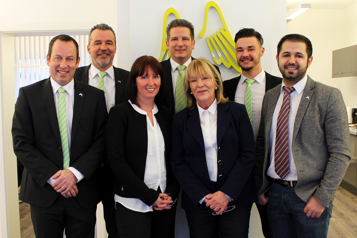 Das Team Der Geschaftsstelle Steinbach Gildner Provinzial Rheinland